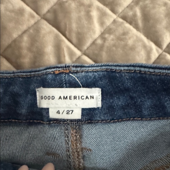 Good American Dark Blue flare Leg Jeans 32” inside leg - Picture 2 of 5